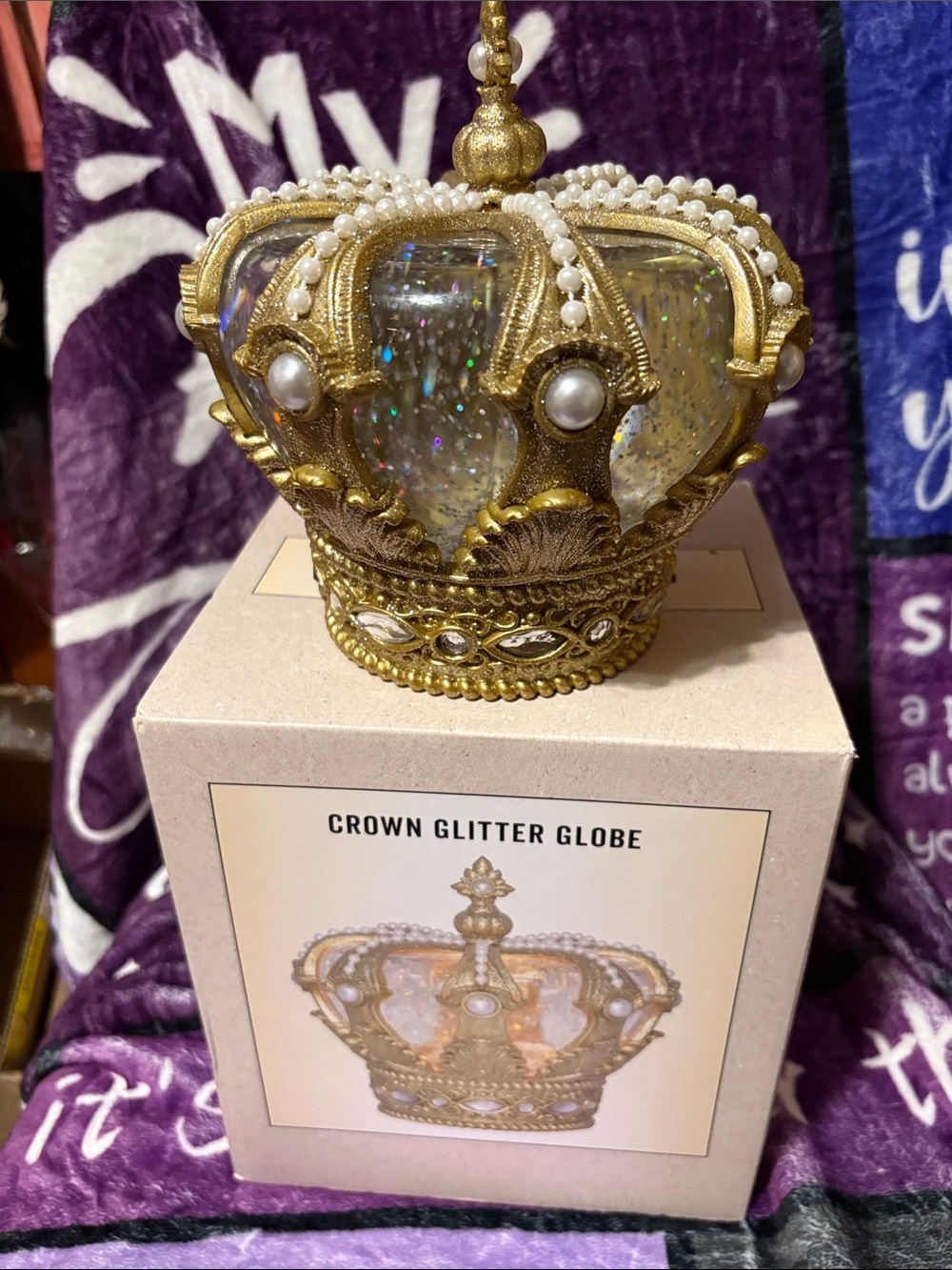 Crown Glitter Globe ~ New